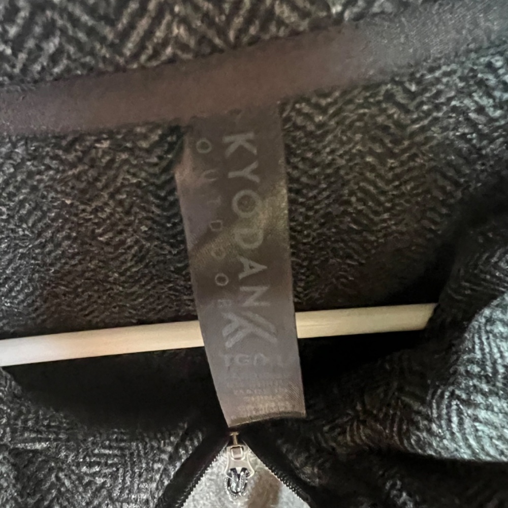 Kyodan Herringbone Pattern 3/4 Zip Sweatshirt/Pul… - image 2